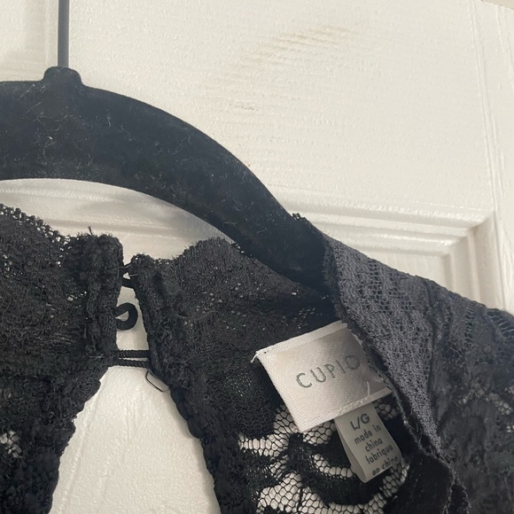 Lace Top - Picture 2 of 3